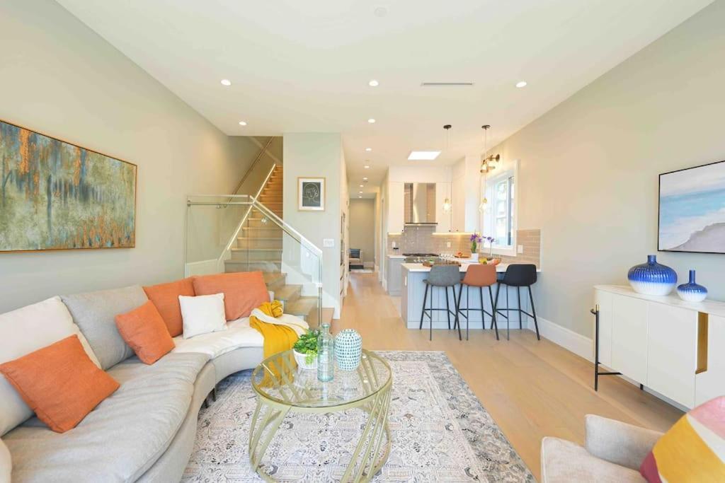 Four Bedrooms New Lovely Duplex House-1628 Vancouver Exterior foto