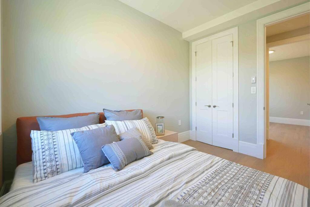 Four Bedrooms New Lovely Duplex House-1628 Vancouver Exterior foto